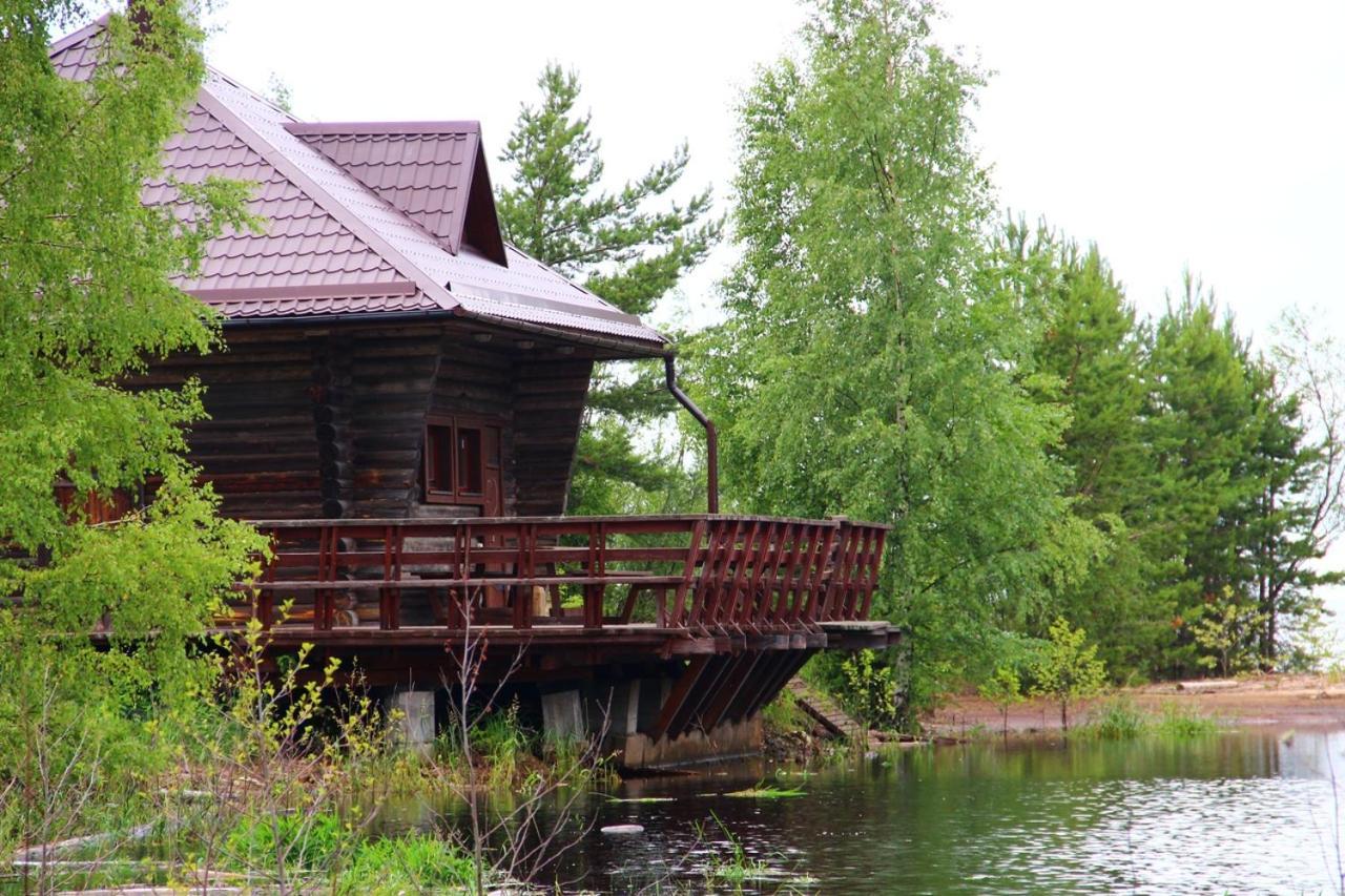 Obzhanka Countryside Hotel Eksteriør billede